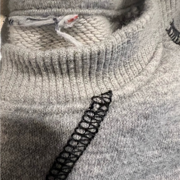 Fula sweat shirt size Med (tag cut out). Worn once. Like new - Picture 4 of 4